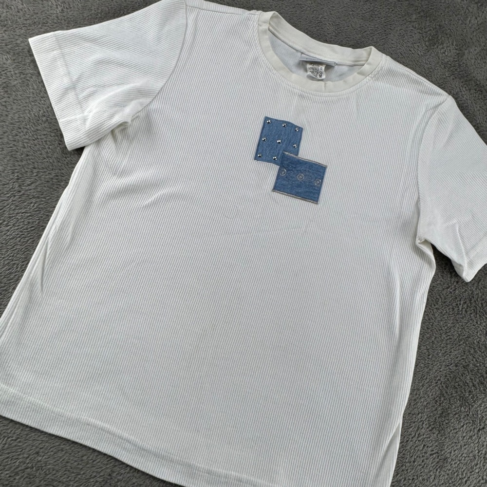 G.W. Division of Graff T-Shirt Womens Medium White Excellent Studded Denim Patch